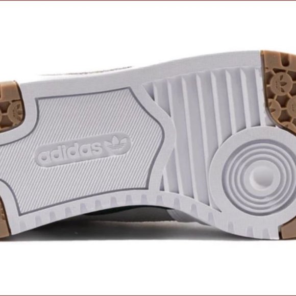 NWT Adidas Forum Leather Mid size 8